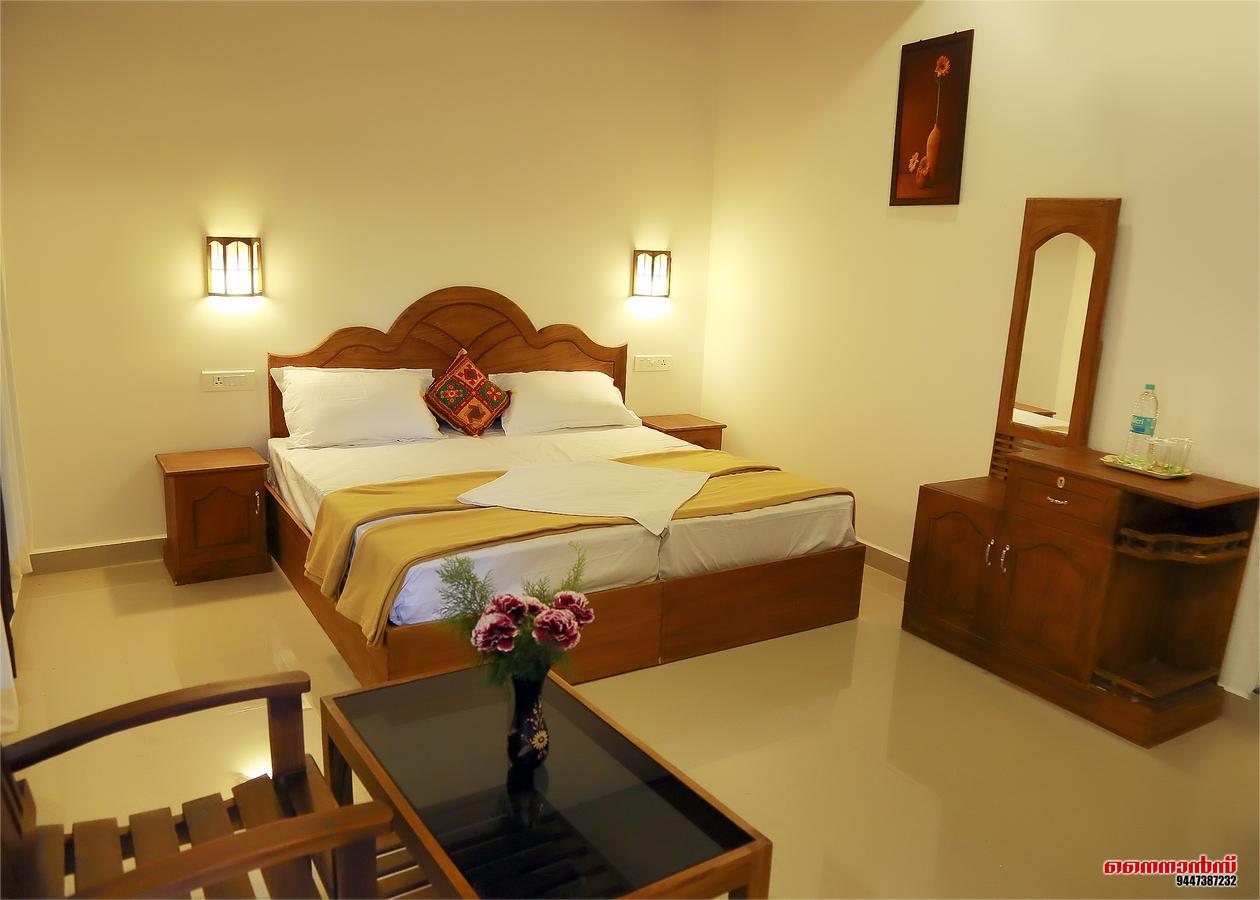 Holiday Villa Thekkady Exterior foto